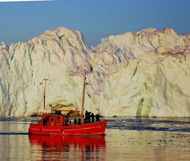 What is below the surface? Thus far no oil or gas has been discovered on the continental shelf of Greenland.  Photo: Rasmus Ole Rasmussen