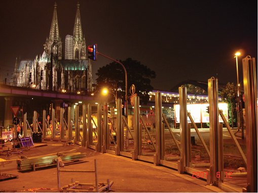 Preparing for spring floods in Cologne. Photo: Gerald Fuchs